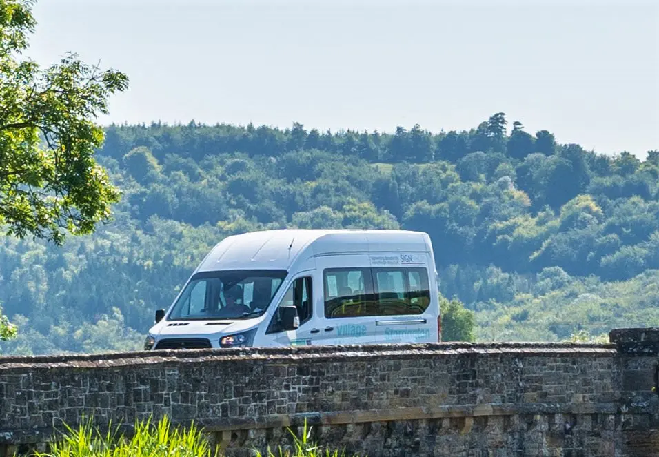 MINIBUS_Bridge
